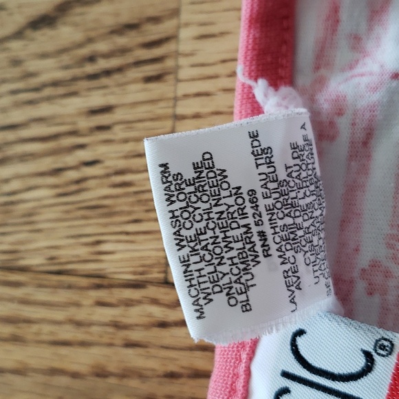 (S) Simply Basics Floral Print Striped Casual Classic Fit T-Shirt Everyday - Picture 4 of 7